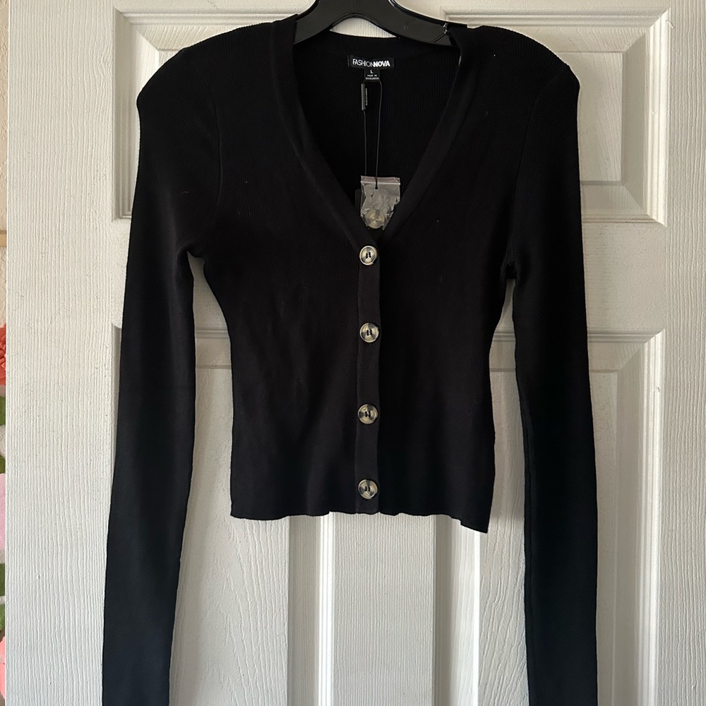 Fashion Nova Black Button-Up Long Sleeve Top
